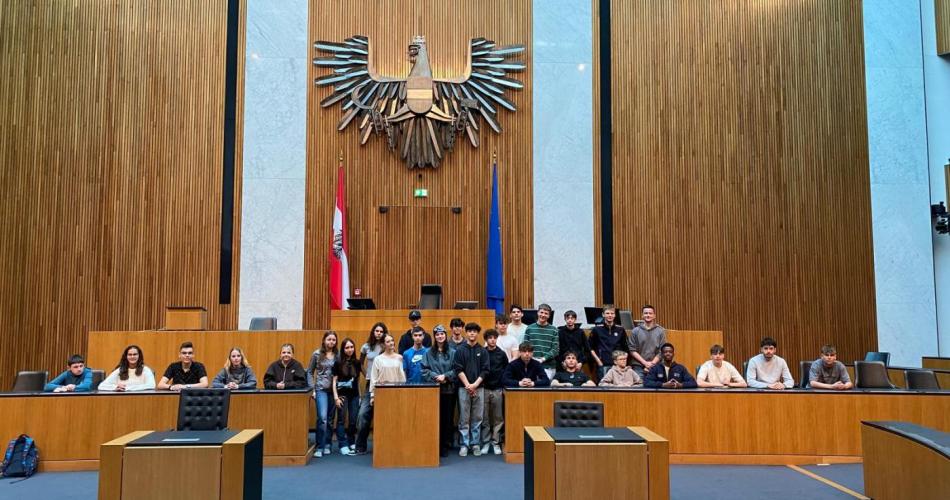 Im Parlament